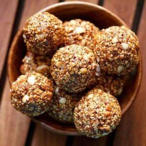 dryfruit alsi laddu